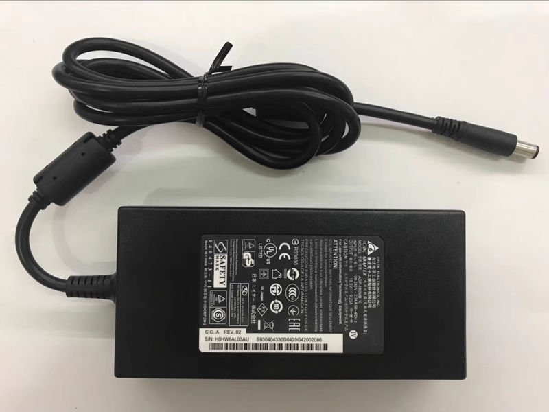 Zasilacz Delta ADP-180MB K 19. – Laptop Charger recenzja i cena